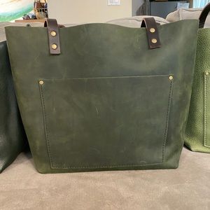 SOLD NWOT Portland Leather Goods Large Classic Tote Brushed Green